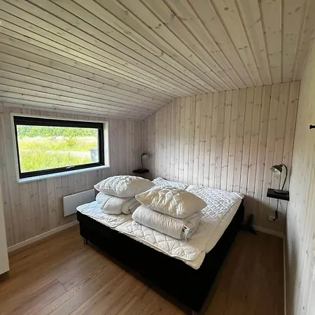 M405-vaeggerlose-marielyst-strandpark-244 * Bøtø By