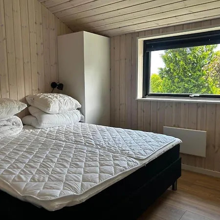 M405-vaeggerlose-marielyst-strandpark-244 *